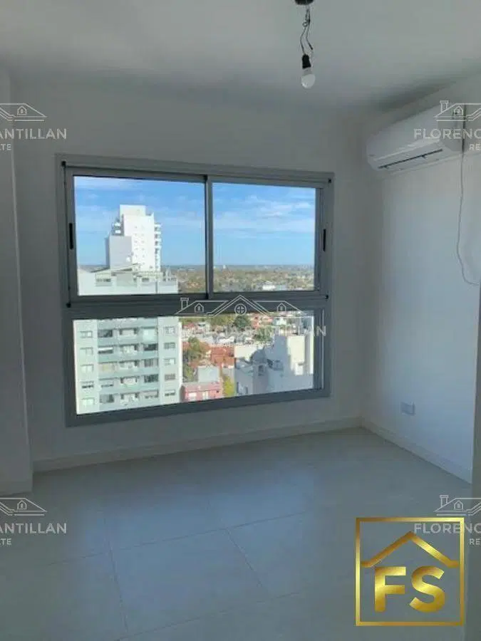 Departamento 3 ambientes con cochera en Venta ubicado en Lomas de Zamora,  G.B.A. Zona Sur 8