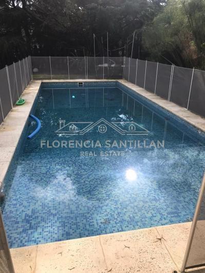 Foto de Casa Chalet de 7 ambientes con cochera en Venta en Almirante Brown, imagen 5