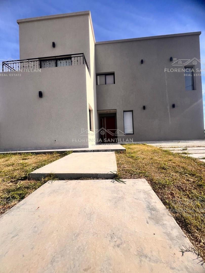 Foto de Casa Chalet de 5 ambientes en Venta en Santa Clara al Sur, San Vicente, imagen 1