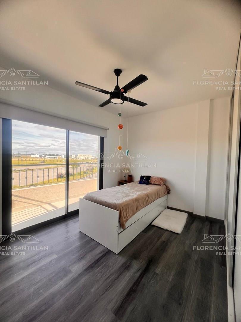 Foto de Casa Chalet de 5 ambientes en Venta en Santa Clara al Sur, San Vicente, imagen 3