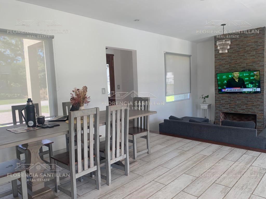 Foto de Casa de 5 ambientes con cochera en Venta ubicado en San Vicente, G.B.A. Zona Sur, Argentina, imagen 5