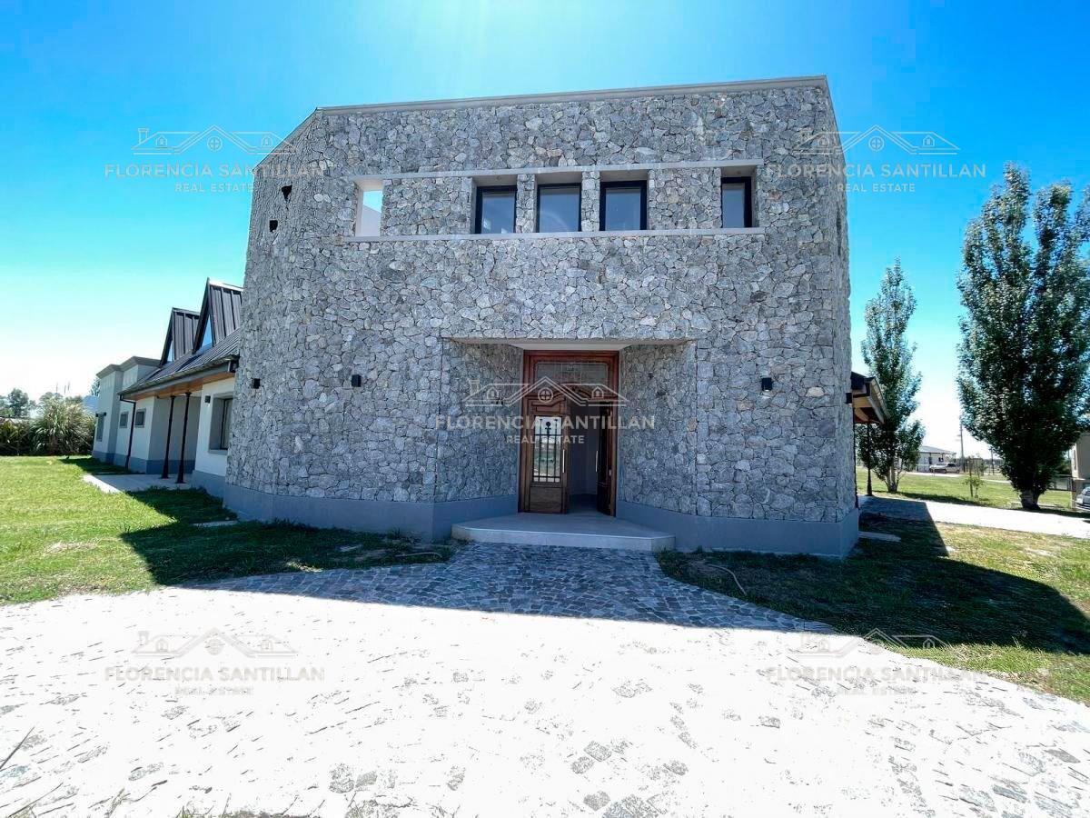 Foto de Casa en Venta en Lagos de San Eliseo, San Vicente, G.B.A. Zona Sur, imagen 3