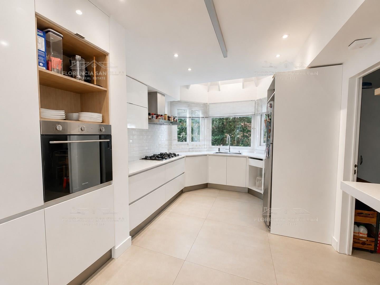 Foto de Casa en Venta en Saint Thomas Norte - Sur, Esteban Echeverría, G.B.A. Zona Sur, imagen 1
