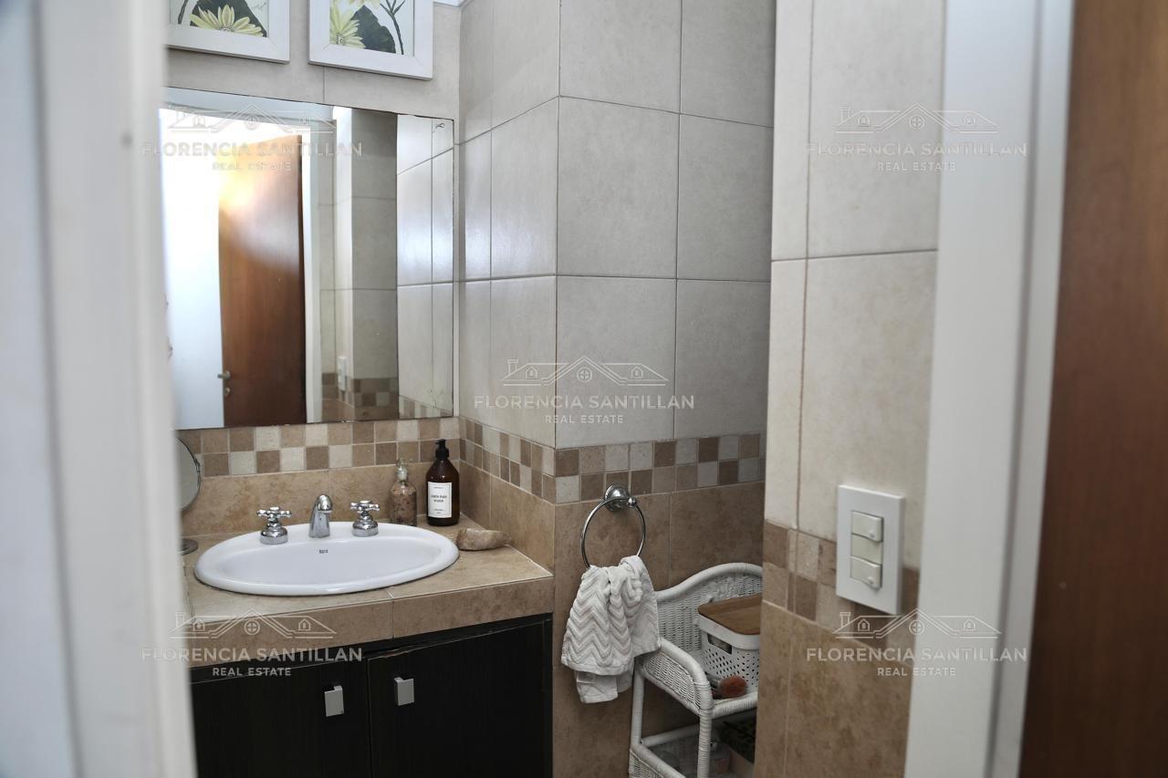 Foto de Casa Dúplex en Venta en Adrogué, Almirante Brown, G.B.A. Zona Sur, imagen 4