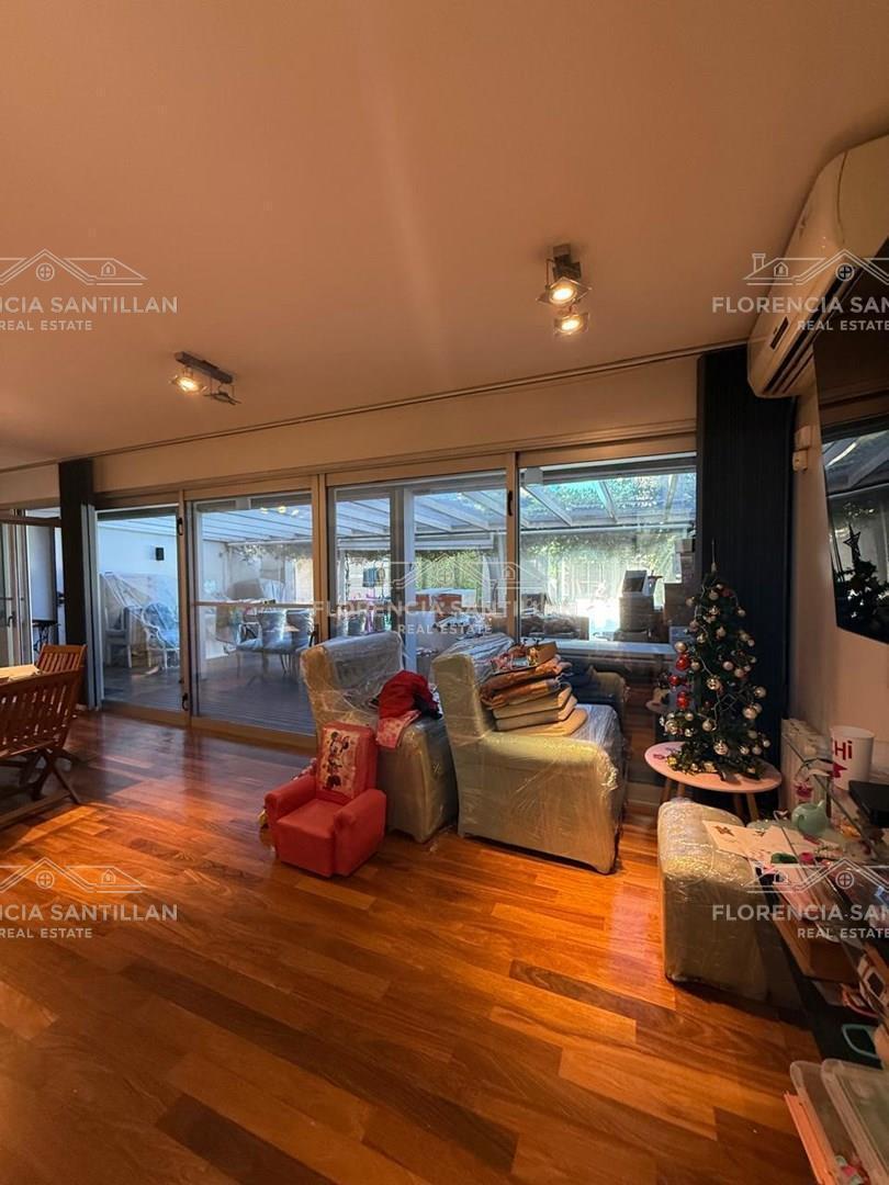 Foto de Casa Chalet 5 ambientes con cochera en Venta en Jose Mármol, Almirante Brown, G.B.A. Zona Sur, imagen 4