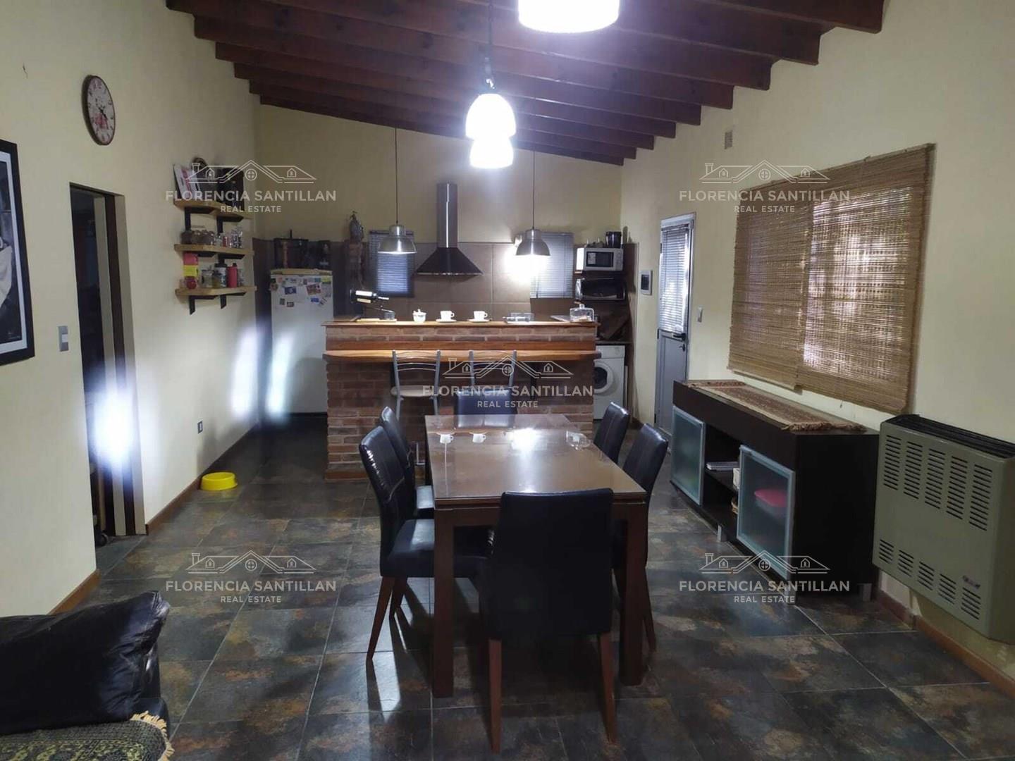 Foto de Casa Quinta 3 ambientes con cochera en Venta en Brandsen, G.B.A. Zona, imagen 2