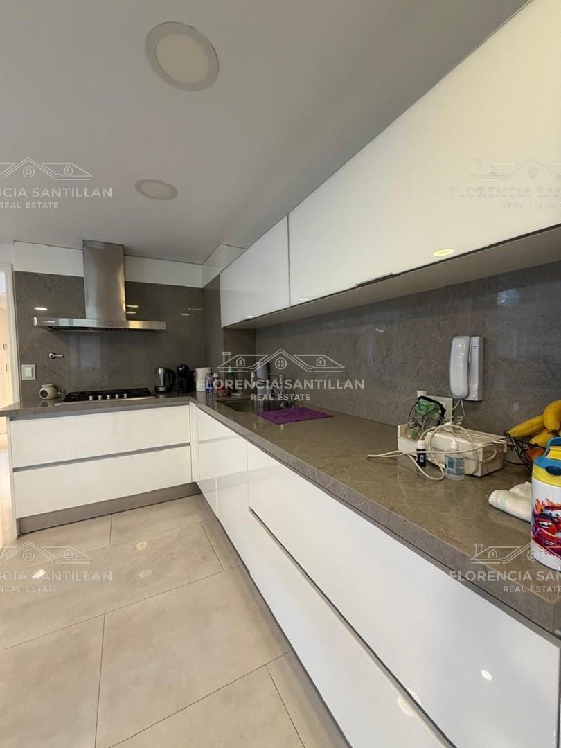 Foto de Departamento en Venta en Lomas de Zamora, G.B.A. Zona Sur, Argentina, imagen 2