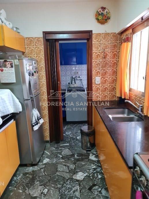 Foto de Casa de 5 ambientes con cochera en Venta en Bernal, Quilmes, G.B.A. Zona Sur, imagen 5