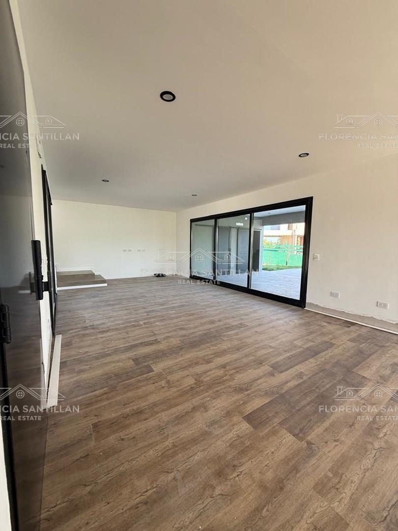 Foto de Casa en Venta en La Providencia Resort & Country Club, Canning, Ezeiza, imagen 1