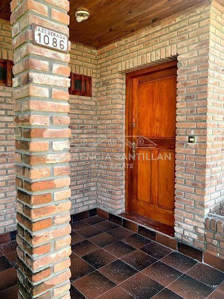 Foto de Casa de 5 ambientes con cochera en Venta ubicado en Brandsen, G.B.A, imagen 2