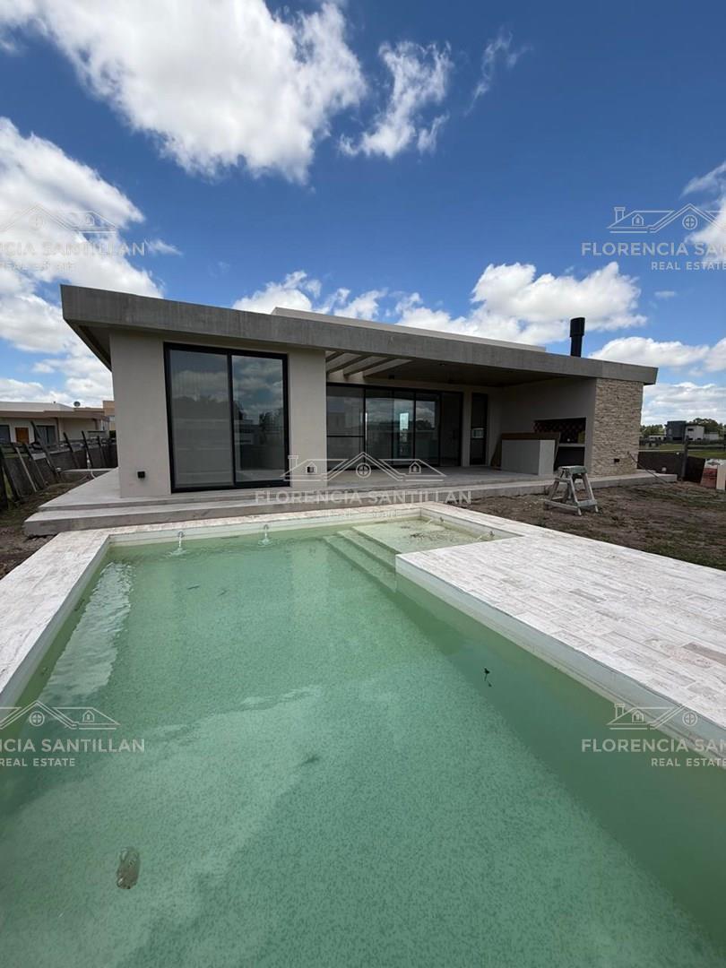 Foto de Casa de 4 ambientes en Venta en Lares de Canning, Canning, Ezeiza, imagen 3