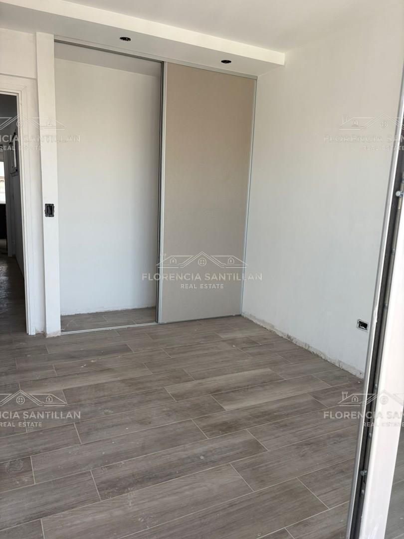 Foto de Departamento Semipiso en Venta en La Plata, G.B.A. Zona Sur, Argentina, imagen 3