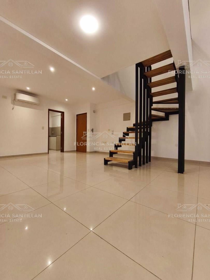 Foto de Departamento Dúplex en Venta en La Plata, G.B.A. Zona Sur, Argentina, imagen 3