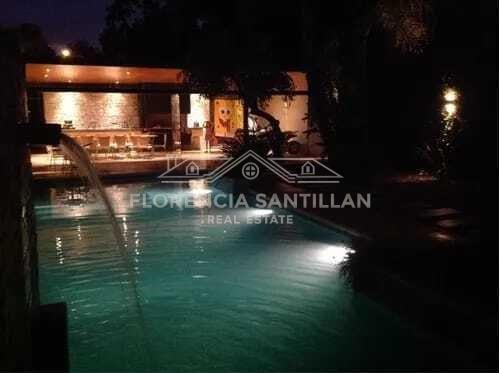 Foto de Casa Chalet 5 ambientes en Venta en La Plata, G.B.A. Zona Sur, Argentina, imagen 3