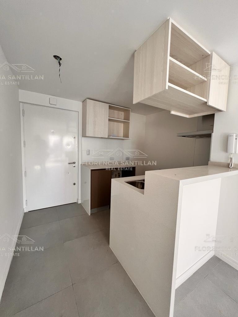 Foto de Departamento de 2 ambientes con cochera en Venta en Banfield, Lomas de, imagen 5