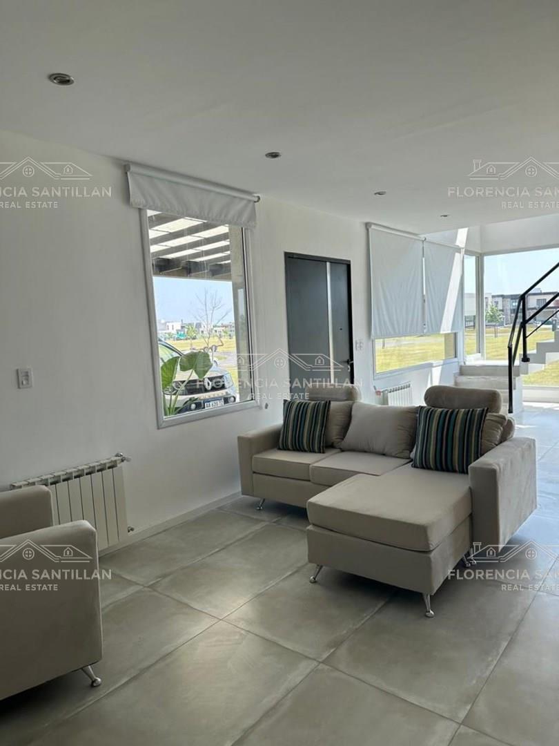 Foto de Casa en Venta en Terralagos, Canning, Ezeiza, imagen 3