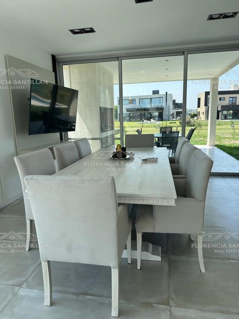 Foto de Casa en Venta en Terralagos, Canning, Ezeiza, imagen 1