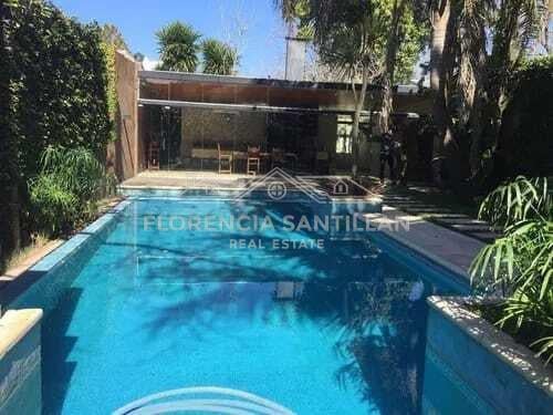 Foto de Casa Chalet 5 ambientes en Venta en La Plata, G.B.A. Zona Sur, Argentina, imagen 1