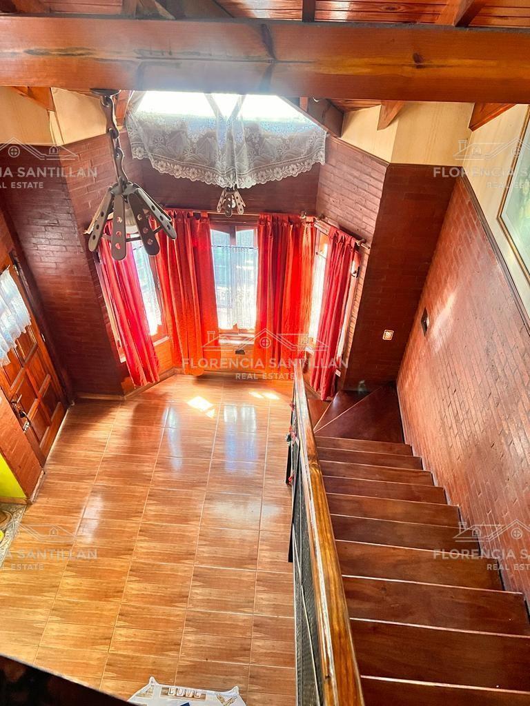 Foto de Casa de 3 ambientes con cochera en Venta en Monte Chingolo, Lanús, imagen 2