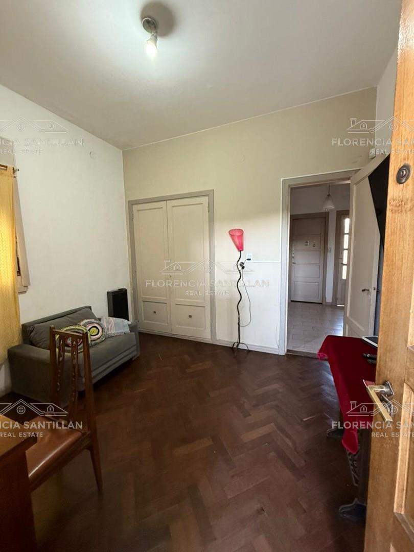 Foto de Casa en Venta en Remedios De Escalada, Lanús, G.B.A. Zona Sur, imagen 4