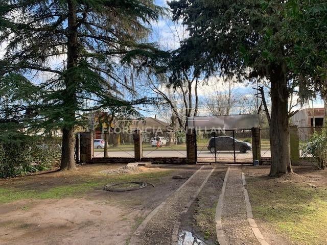 Foto de Casa de 6 ambientes en Venta ubicado en San Vicente, G.B.A. Zona Sur, imagen 2