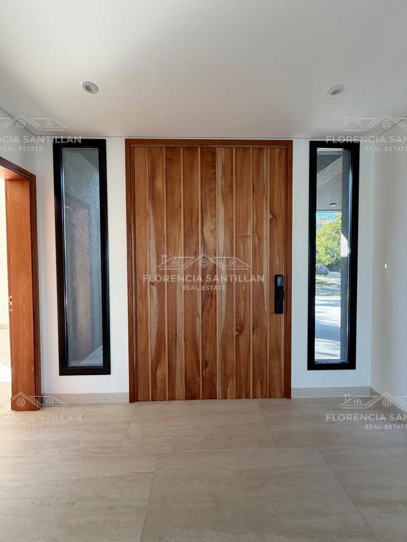 Foto de Casa Chalet en Venta en El Cazador, Escobar, G.B.A. Zona Norte, imagen 3