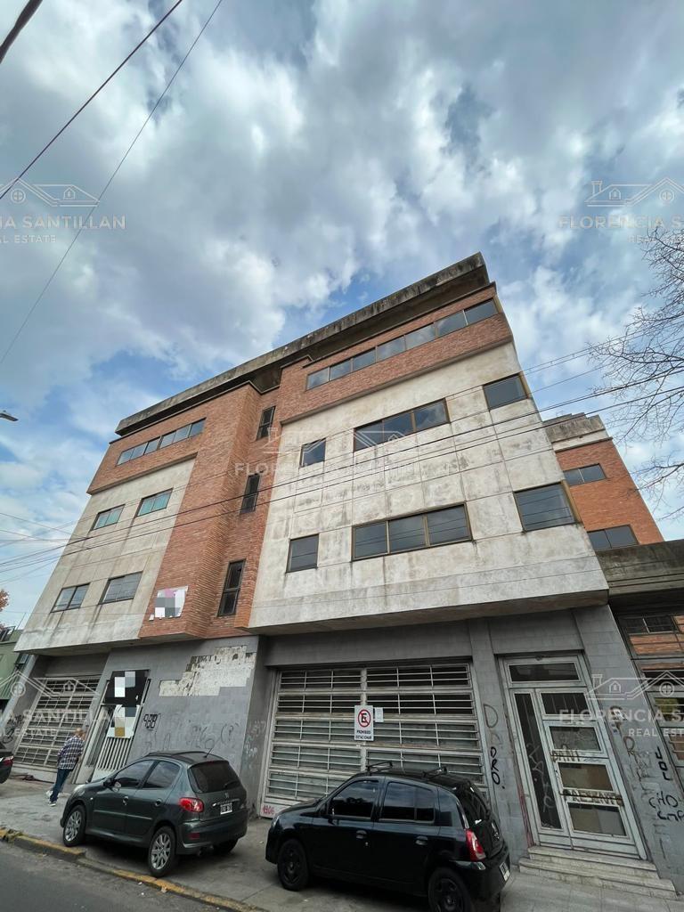 Foto de Depósito en Venta en Remedios De Escalada, Lanús, G.B.A. Zona Sur, imagen 3