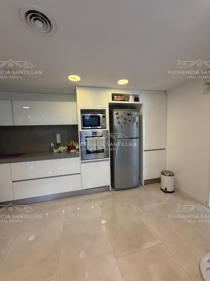 Foto de Departamento en Venta en Lomas de Zamora, G.B.A. Zona Sur, Argentina, imagen 2