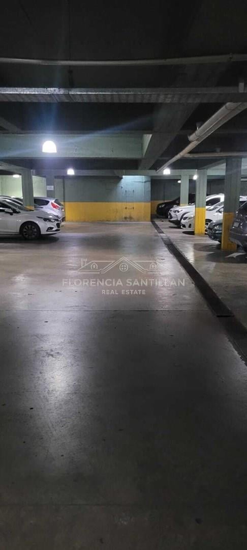 Foto de Cochera Fija en Venta en Lomas de Zamora, G.B.A. Zona Sur, Argentina, imagen 2