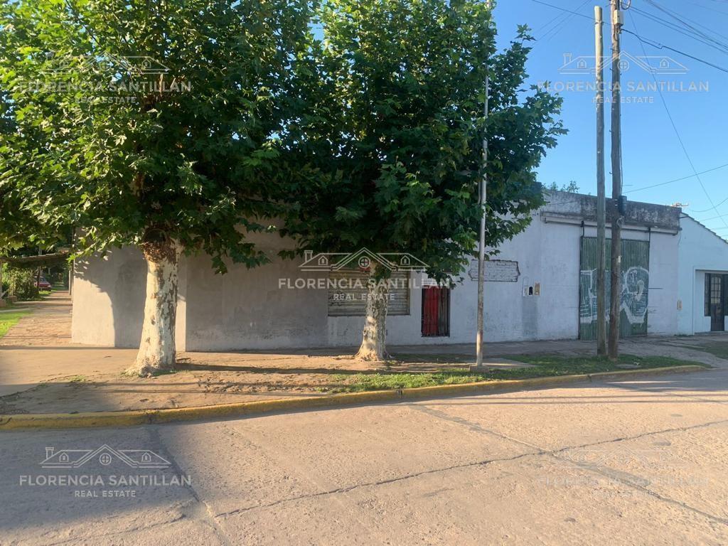 Foto de Casa de 4 ambientes con cochera en Venta en Alejandro Korn, San, imagen 1