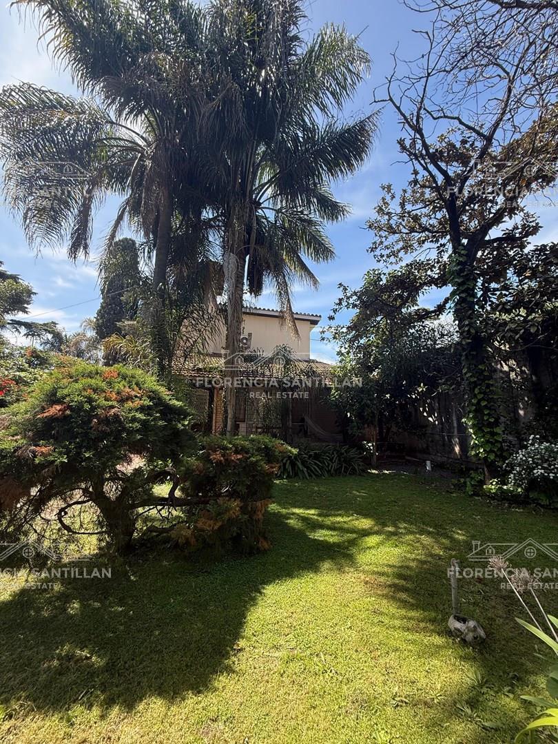 Foto de Casa Quinta en Venta en Luis Guillón, Esteban Echeverría, G.B.A. Zona, imagen 1