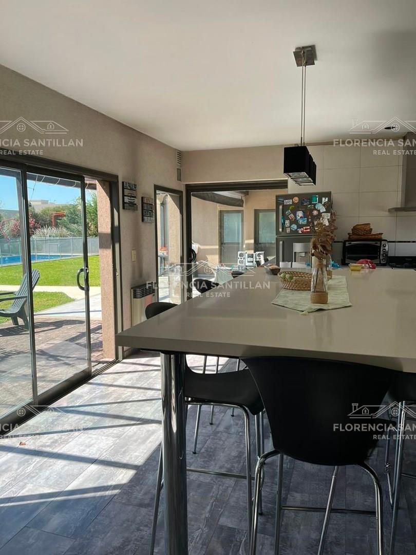 Foto de Casa en Venta en Tristán Suárez, Ezeiza, G.B.A. Zona Sur, imagen 5