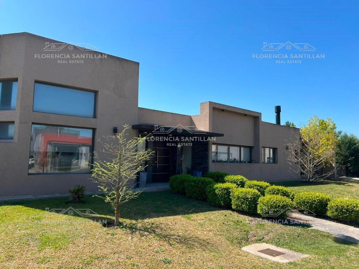 Foto de Casa en Venta en Tristán Suárez, Ezeiza, G.B.A. Zona Sur, imagen 3