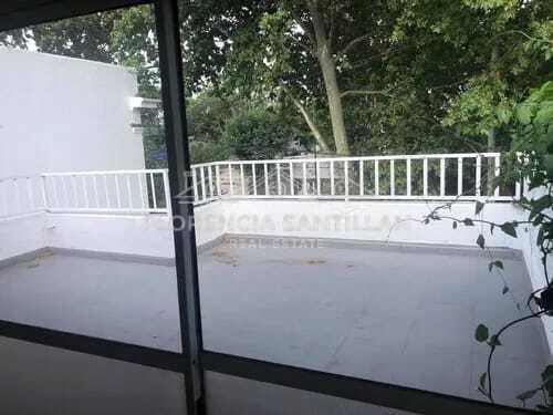 Foto de Casa Chalet de 5 ambientes en Venta en La Plata, G.B.A. Zona Sur, imagen 5
