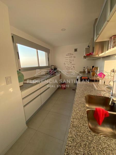 Foto de Departamento 3 ambientes con cochera en Venta en Lomas de Zamora, imagen 3