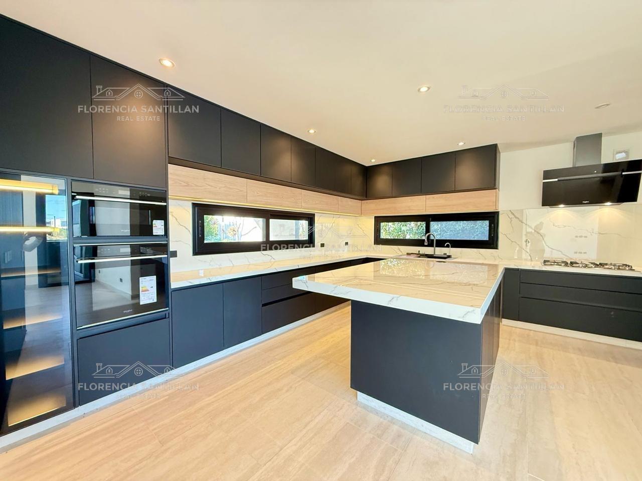 Foto de Casa Chalet en Venta en El Cazador, Escobar, G.B.A. Zona Norte, imagen 5