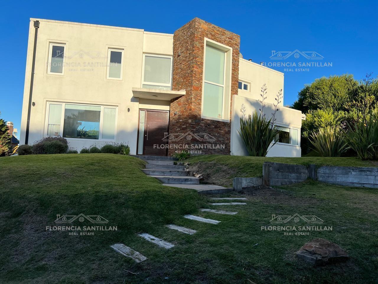 Foto de Casa en Venta en Pinamar, Costa Atlántica, Buenos Aires, imagen 1
