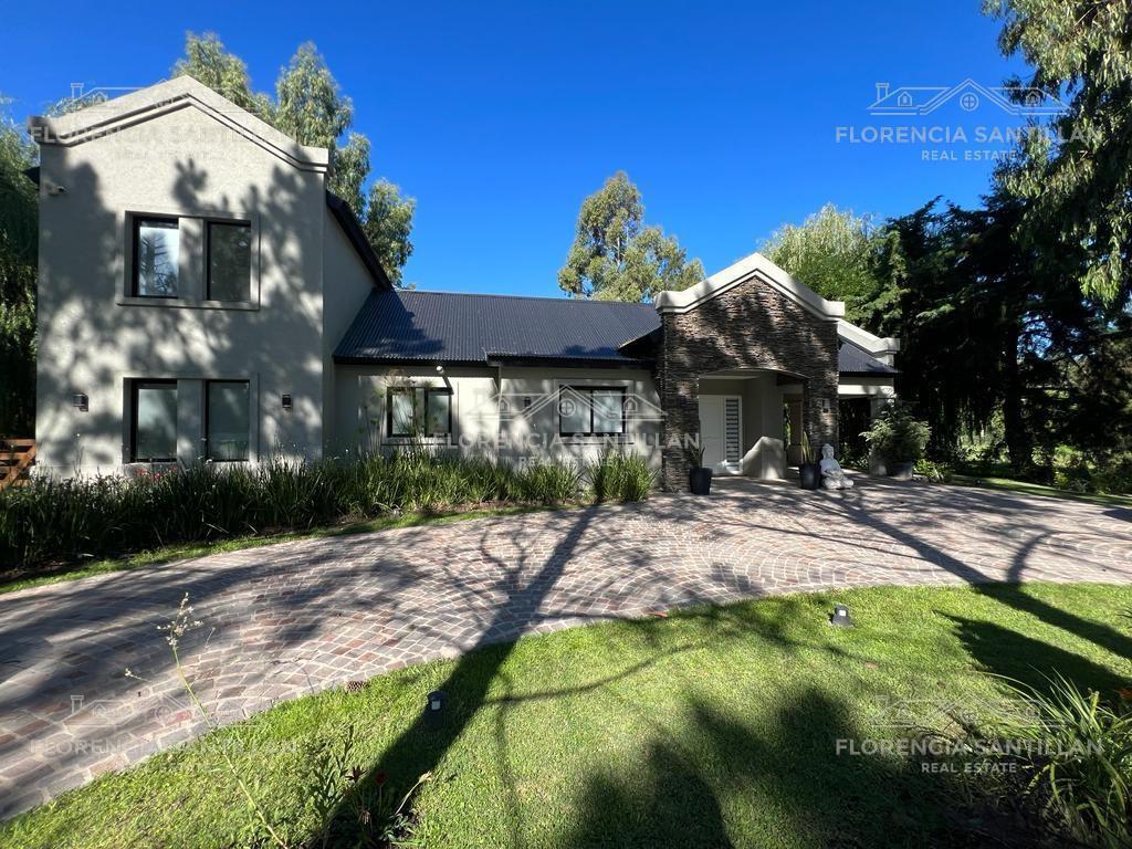 Foto de Casa Quinta 6 ambientes con cochera en Venta en Club Miralagos, La, imagen 4