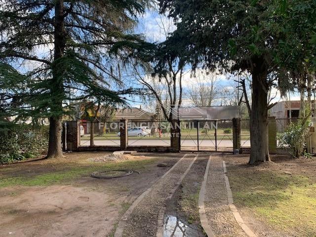 Foto de Casa de 6 ambientes en Venta ubicado en San Vicente, G.B.A. Zona Sur, imagen 2
