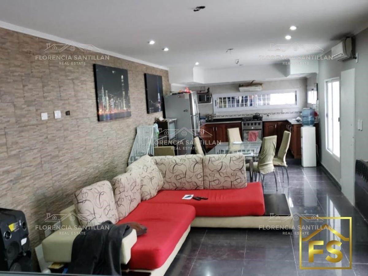 Foto de Casa de 5 ambientes con cochera en Venta ubicado en Monte Grande, imagen 3
