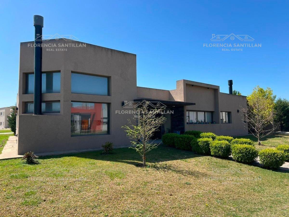 Foto de Casa en Venta en Tristán Suárez, Ezeiza, G.B.A. Zona Sur, imagen 3