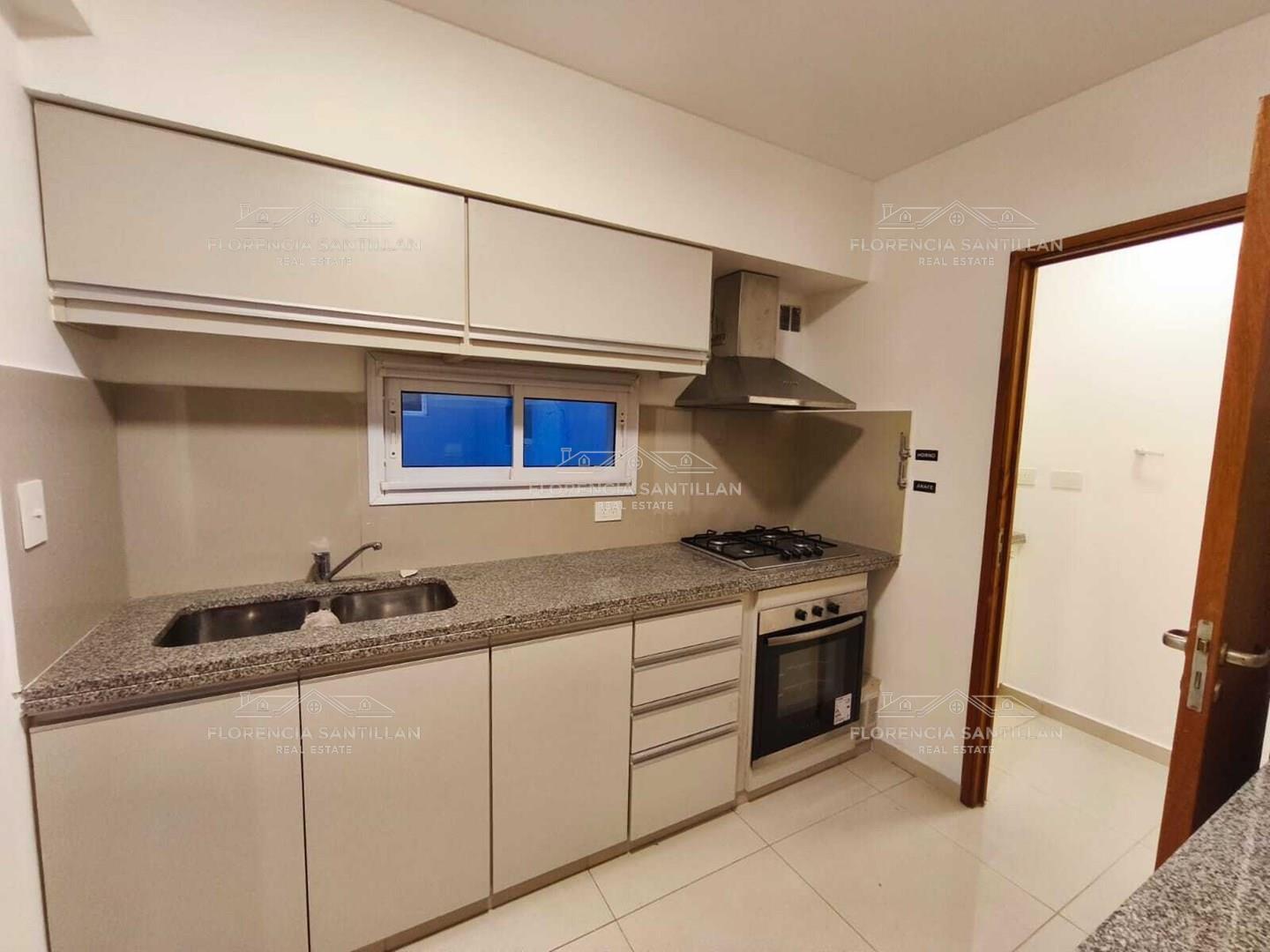 Foto de Departamento Dúplex en Venta en La Plata, G.B.A. Zona Sur, Argentina, imagen 2