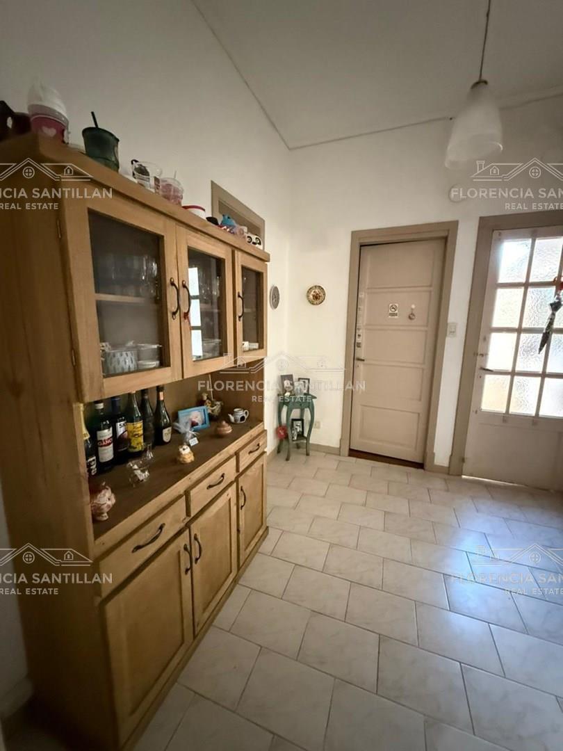 Foto de Casa en Venta en Remedios De Escalada, Lanús, G.B.A. Zona Sur, imagen 2