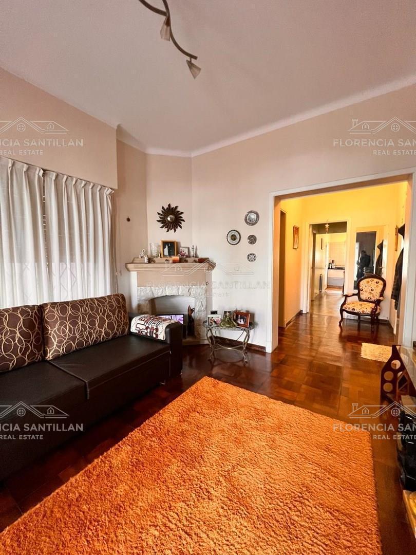 Foto de Casa Chalet en Venta en Lanús, G.B.A. Zona Sur, Argentina, imagen 1