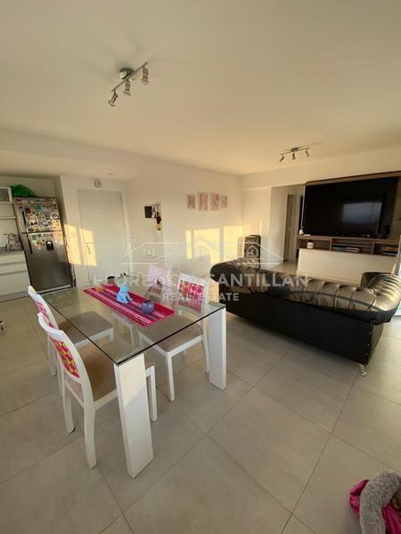Foto de Departamento 3 ambientes con cochera en Venta en Lomas de Zamora, imagen 2