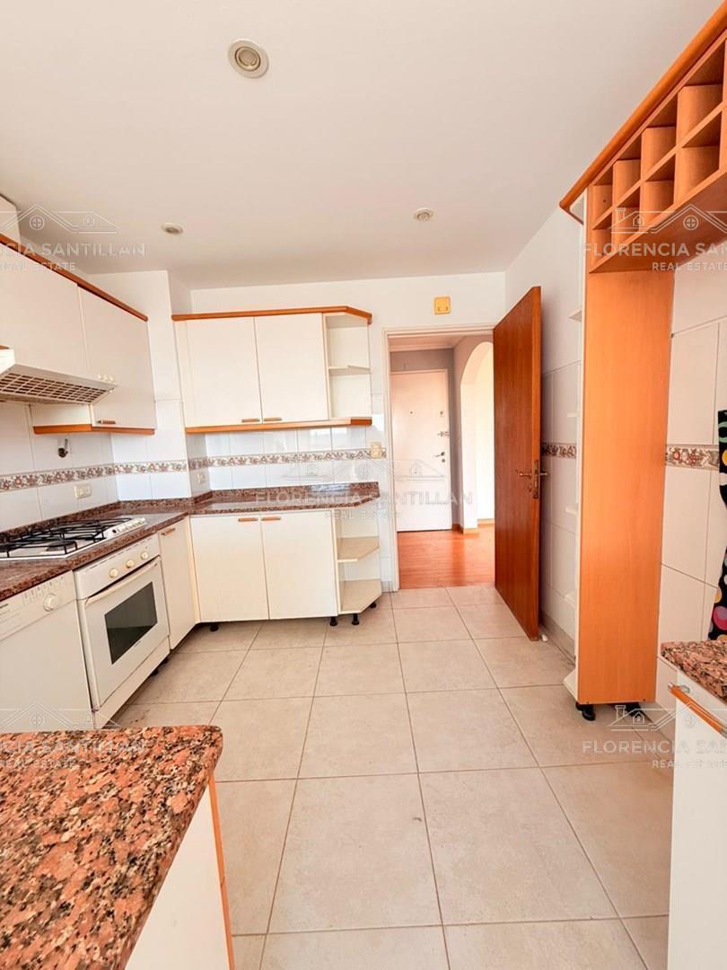 Foto de Departamento en Alquiler en Lomas de Zamora, G.B.A. Zona Sur, Argentina, imagen 4