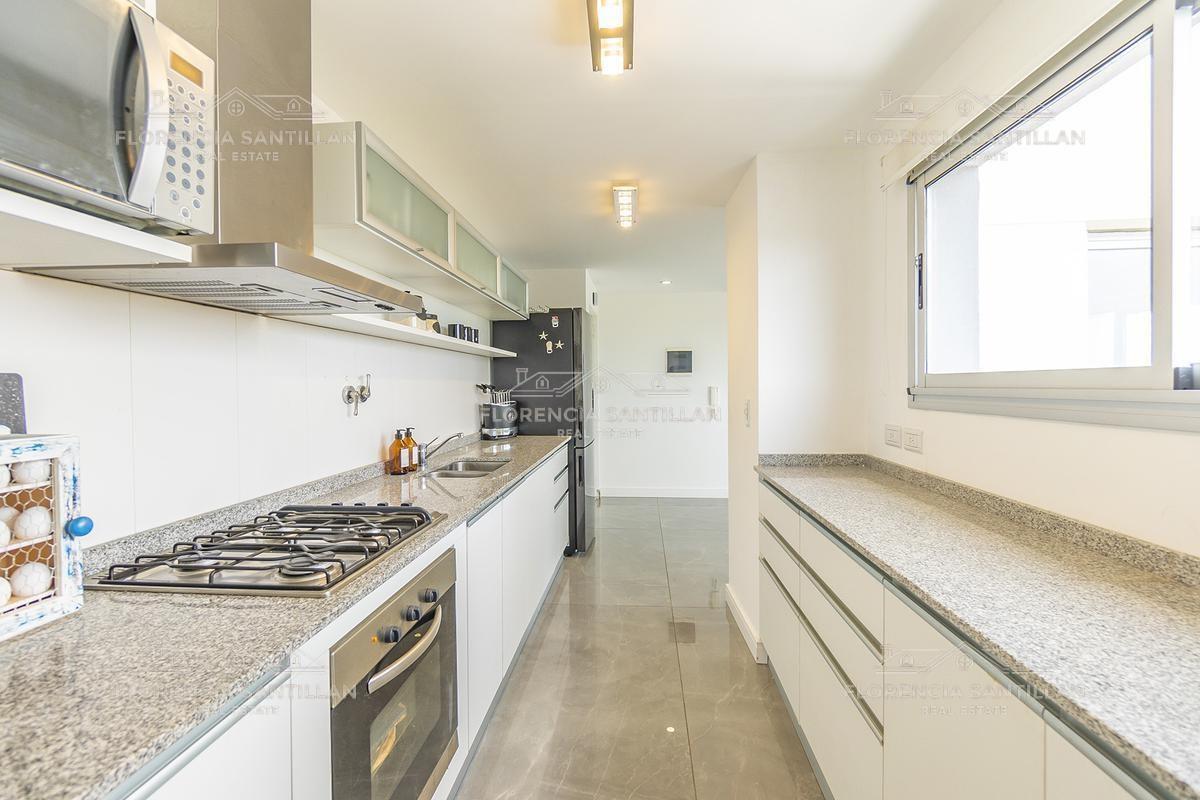 Foto de Departamento 3 ambientes con cochera en Venta en Lomas de Zamora, imagen 2
