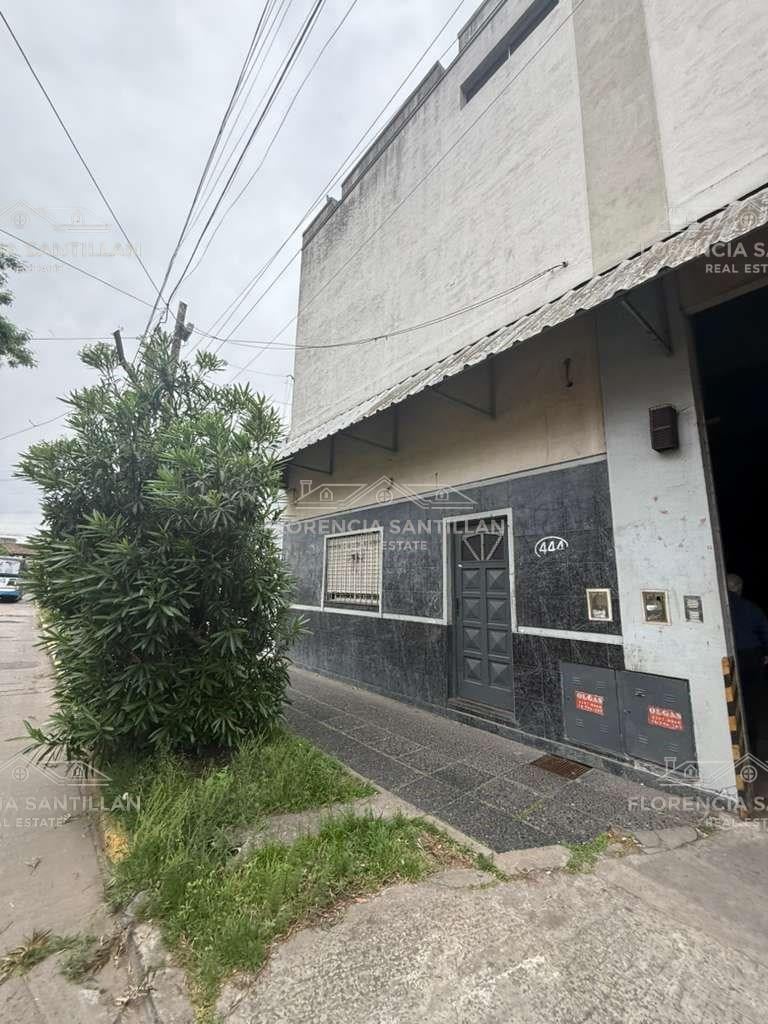 Foto de Depósito Galpón en Venta en Temperley, Lomas de Zamora, G.B.A. Zona Sur, imagen 2