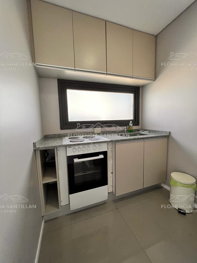 Foto de Departamento Piso de 4 ambientes en Venta en Lomas de Zamora, G.B.A, imagen 5