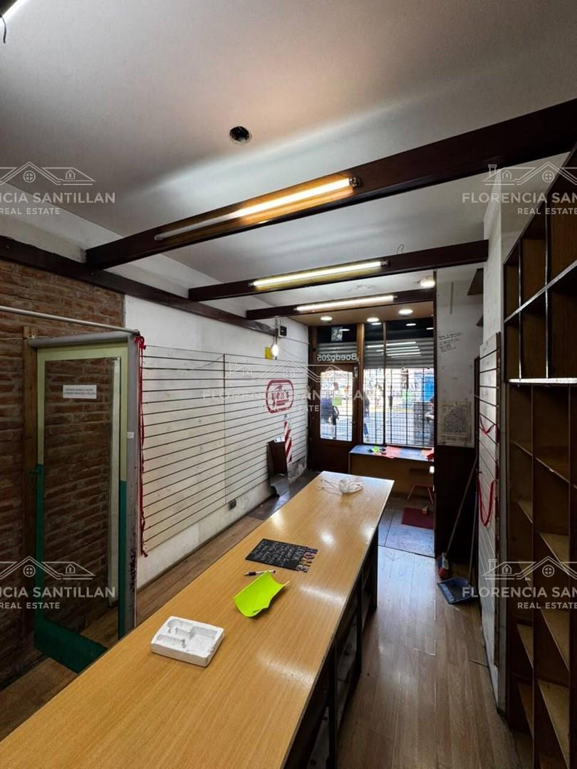Foto de Local en Venta en Lomas de Zamora, G.B.A. Zona Sur, Argentina, imagen 2